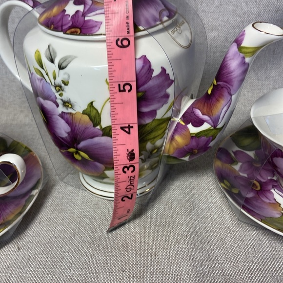GRACE Teaware Floral Teapot and Teacup Set - Picture 11 of 12